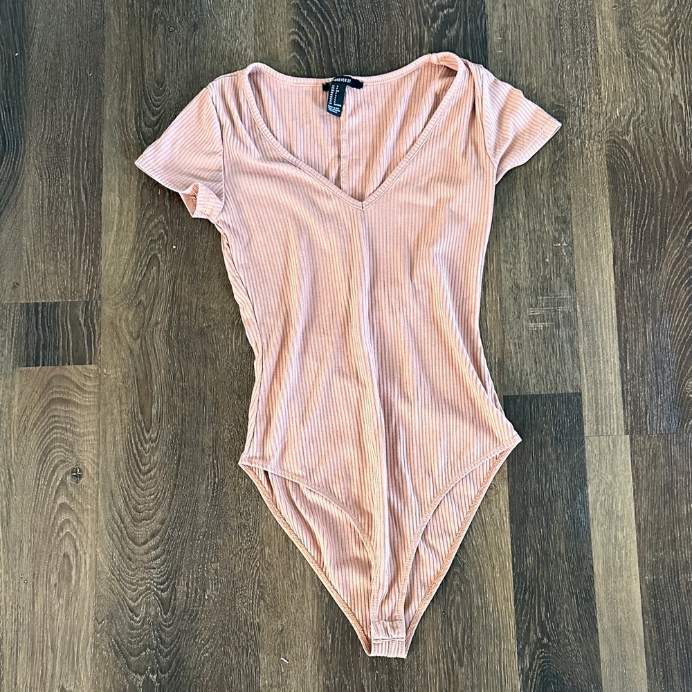 Spice color Ribbed V-Neck Bodysuit
